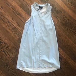 👑4 for $25 👑 Lumière blue dress w/hidden buttons
